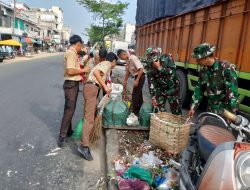 Koramil 03/Bgs Gelar Karya Bakti TNI Zero Waste, Bersihkan Lingkungan Pasar Bagan Batu