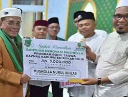 Safari Ramadhan 1447 H. Bupati Rohil Salurkan Bantuan untuk Masjid dan Musholla