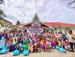 Polsek Sekupang dan Hopeng Grup Salurkan 100 Paket Sembako untuk Warga di Bulan Ramadhan