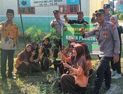 Polsek Tanah Putih Tanjung Melawan Gelar Program Green Policing, Tanam Pohon di SDN 010 Permai