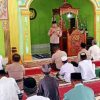 Polres Rokan Hilir Sholat Jumat Bersama Warga Panipahan, Ajak Warga Jaga Kamtibmas