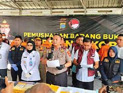 Dua Kurir Gendong Sabu 2 Kg Dibekuk di Gerbang Tol Amplas