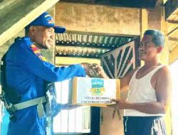 Satpolairud Polres Rokan Hilir Salurkan Sembako untuk Nelayan Pesisir