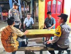 Polsek Tanah Putih Patroli Cek Poskamling, Pastikan Keamanan Warga Tetap Terjaga