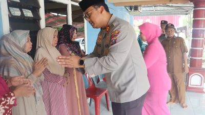 Wujud Kepedulian, Kapolres langkat Berikan Tali Asih Kepada Istri Personel Polri Yang Suaminya Telah Meninggal Dunia