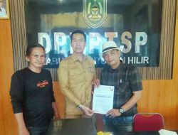 Pimpinan Redaksi bin-ri.id dan akuratnewstv.com Jalin Silaturahmi dengan Kepala DPMPTSP Rohil
