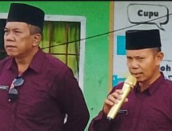 Kepala MTs Al Ittihad Karyadi Pimpin Langsung Pembinaan Siswa di Hari Pertama Masuk Sekolah