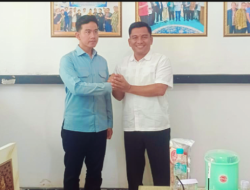 Keluarga Besar DPW PSI Riau dan DPD PSI Rokan Hilir menyambut kedatangan dan makan bersama Wapres Gibran Rakabuming Raka ke Rohil,.Diharapkan Bawa Dampak Positif bagi Pembangunan Daerah.