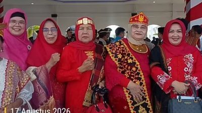 Ketua (BKOW) Hadiri Upacara HUT ke-81 Kemerdekaan RI Digelar di Lapangan Astaka Pancing Medan