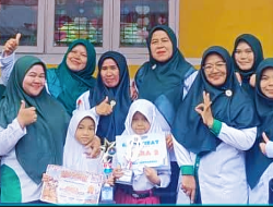 Guru min 3 labuhan batu Enny Hasnawati pohan berikan apresiasi kepada Kahiyang dan Nazwa Raih Prestasi, Jadi Motivasi untuk Terus Berkarya