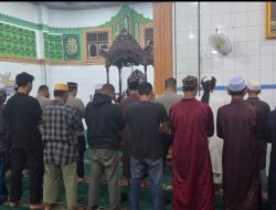 Wujudkan Kedekatan dengan Masyarakat, Polsek Bagan Sinembah Laksanakan Pengamanan dan Ibadah Sholat Subuh di Masjid Raya An Nur