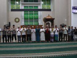 Polisi Bersama Masyarakat, Polres Muara Enim Hadir di Masjid Saat Subuh, Perkuat Silaturahmi dan Jaga Kamtibmas
