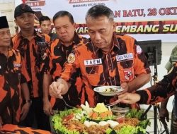 HUT ke-67 Pemuda Pancasila, Taem Pratama Santuni 100 Anak Yatim dan Salurkan 500 Paket Sembako kepada Kader